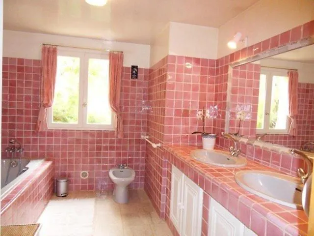 Le Bois Des Combes La Bignone Bed and Breakfast Lorgues