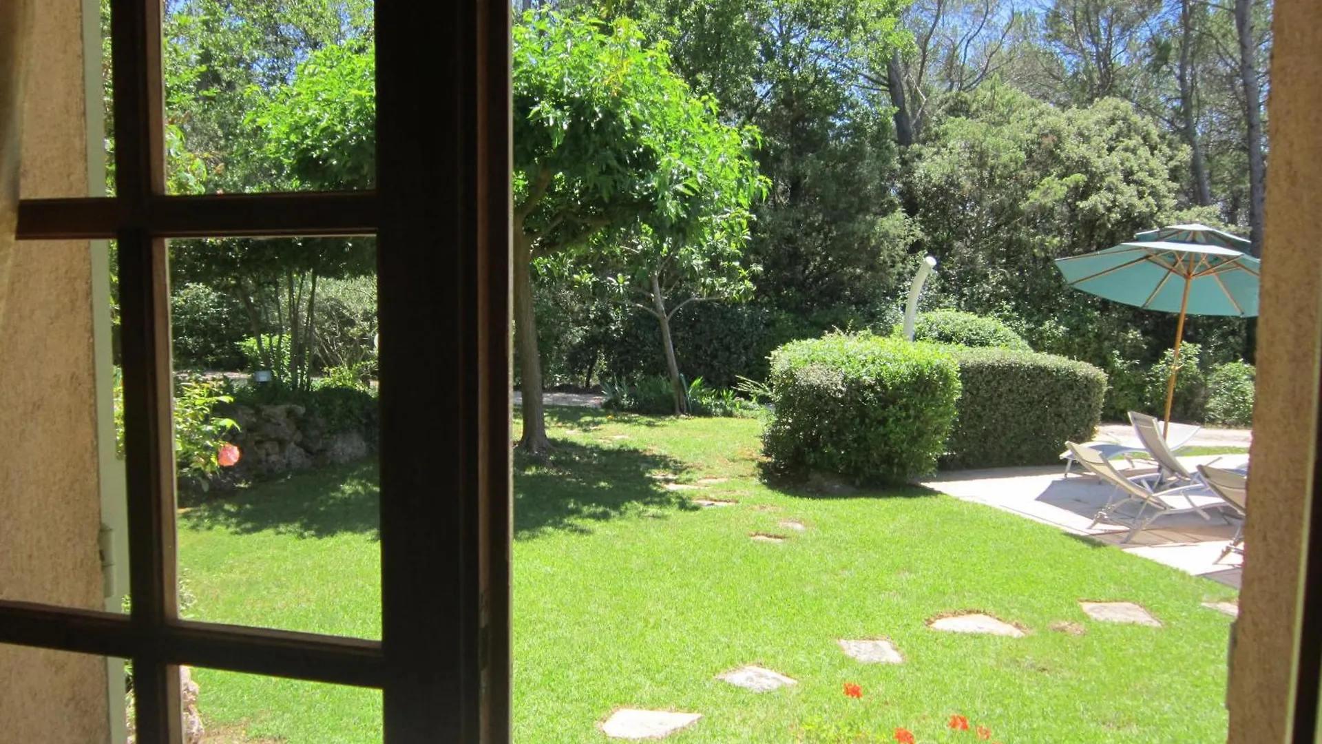 Le Bois Des Combes La Bignone Bed & Breakfast Lorgues